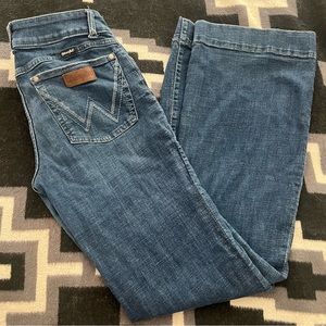 Women’s Wrangler Trouser Jeans